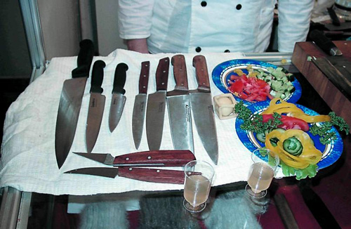 как пользоваться кухонным ножом