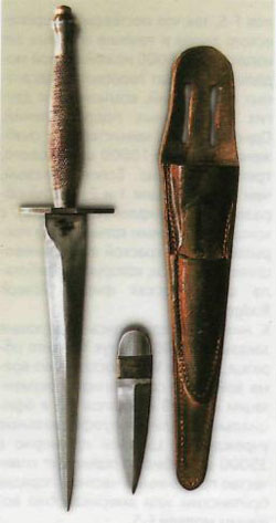 Первая модель ножа «F-S» с клинком, изготовленным из штыка Р/03 и кинжал «большой палец»